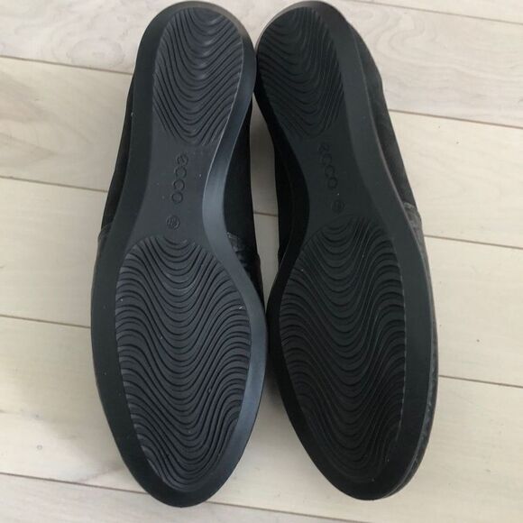 Ecco Touch Ballerina 2.0 Women's Snakeskin Leather Loafer size 8.5/39 - Picture 2 of 5